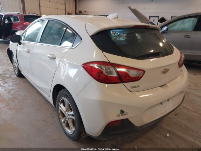 2018 CHEVROLET CRUZE 3G1BE6SMXJS589560 Photo 2