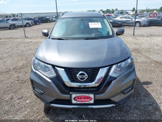 5N1AT2MT3HC739851 Nissan 2017