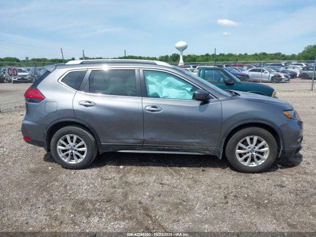 5N1AT2MT3HC739851 Nissan 2017