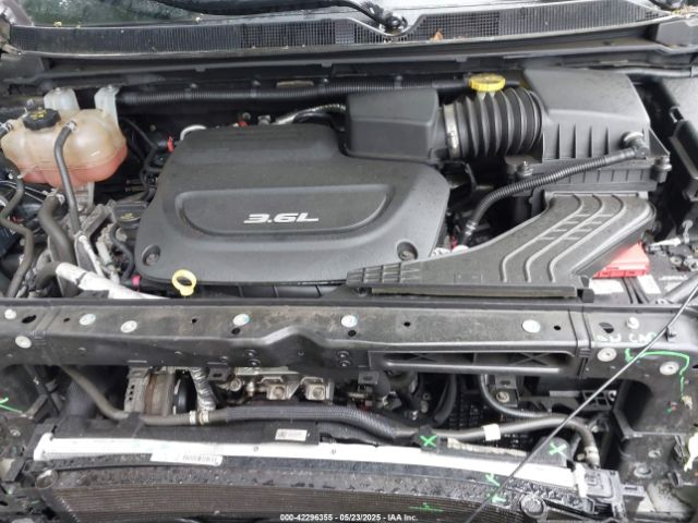 2018 CHRYSLER PACIFICA 2C4RC1BG0JR317847 Photo 9