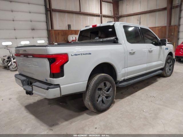 2024 FORD F-150 LIGHTNING 1FT6W5L72RWG24374 Photo 3