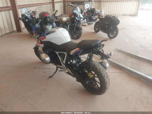 2023 BMW R 1250 WB10M8302P6G79291 Photo 2