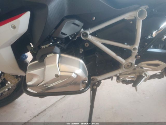 2023 BMW R 1250 WB10M8302P6G79291 Photo 8