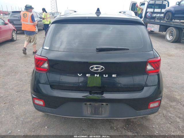KMHRC8A33NU133613 Hyundai Venue Sel