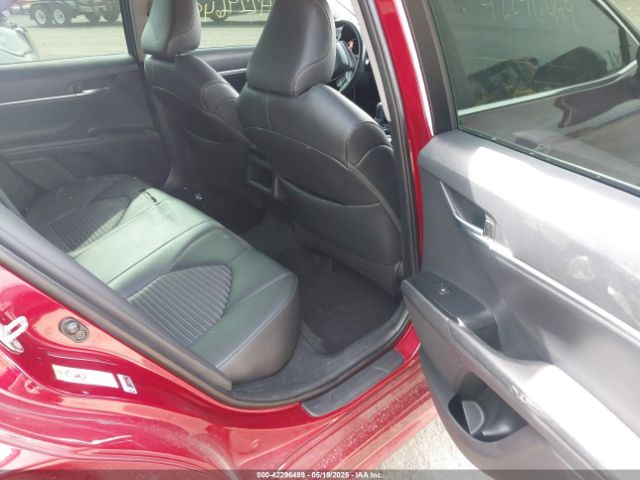 2018 TOYOTA CAMRY 4T1B11HK1JU589728 Photo 7