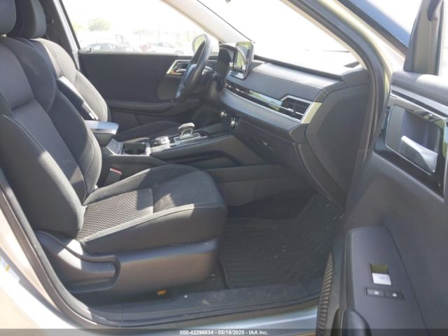 2022 MITSUBISHI OUTLANDER JA4J4TA80NZ018879 Photo 4