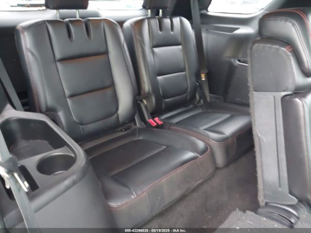 1FM5K8GT6GGC15541 Ford EXPLORER SPORT