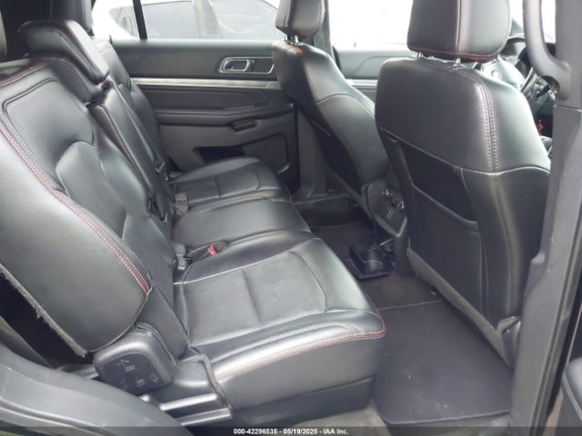 1FM5K8GT6GGC15541 Ford EXPLORER SPORT