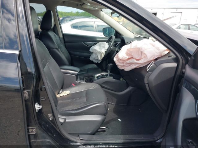5N1AT2MV1FC804498 Nissan Rogue Sl