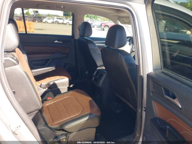 1V2FR2CA0NC525483 Volkswagen fsi