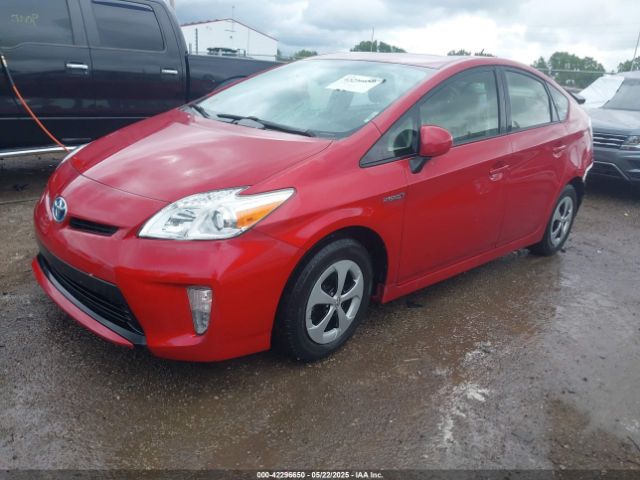 JTDKN3DU1F1972833 Toyota Prius Two