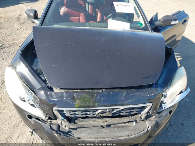 2011 VOLVO C70 YV1672MC6BJ114811 Photo 9