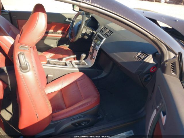 2011 VOLVO C70 YV1672MC6BJ114811 Photo 4