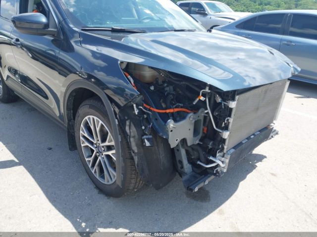 1FMCU9CZ1NUA82218 Ford Escape Sel Hybrid