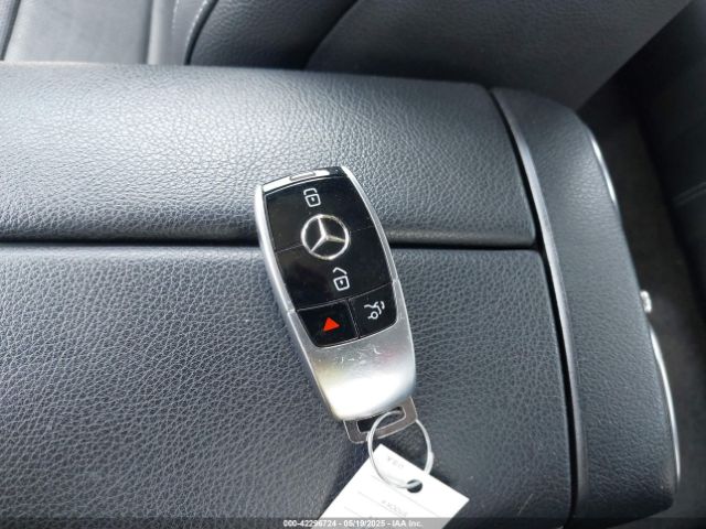 2019 MERCEDES-BENZ E 300 WDDZF4KB3KA525715 Photo 10