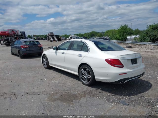 2019 MERCEDES-BENZ E 300 WDDZF4KB3KA525715 Photo 2