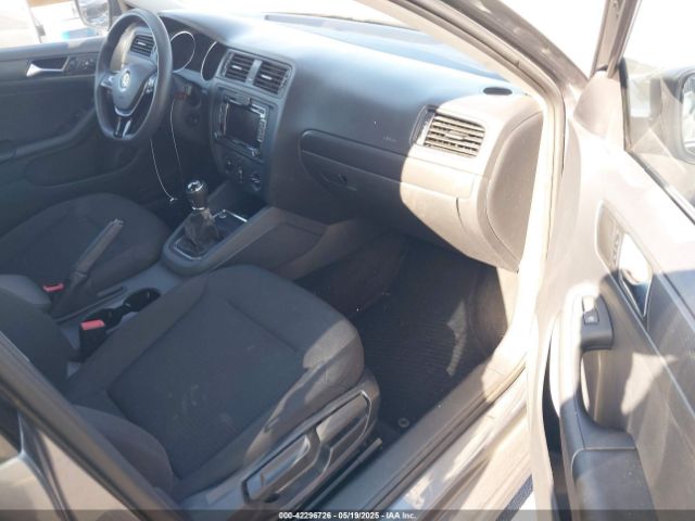 3VW1K7AJ9FM288103 Volkswagen Jetta 2.0l S