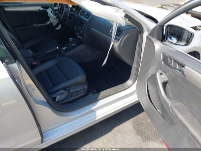 2015 VOLKSWAGEN JETTA 3VWD07AJ5FM340040 Photo 4