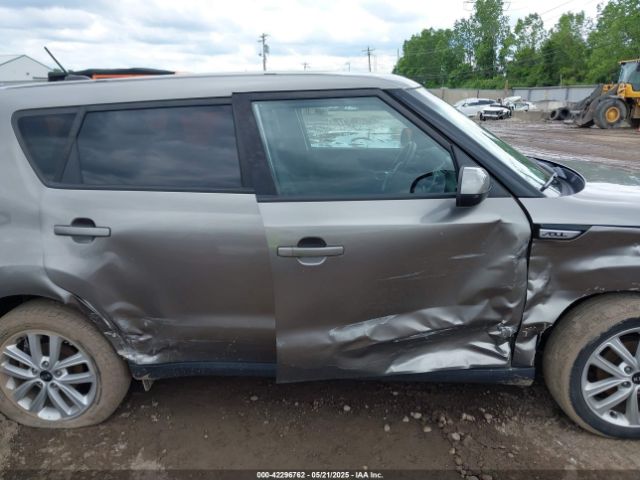 KNDJP3A56J7616970 KIA SOUL +
