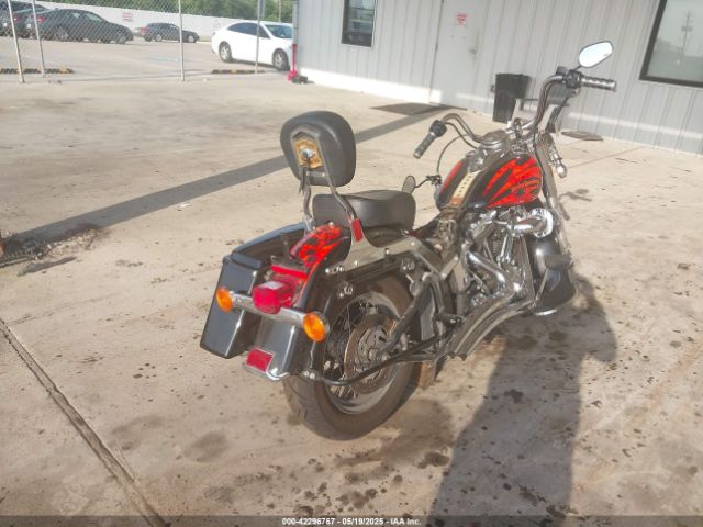 2010 HARLEY-DAVIDSON FLSTC 1HD1BW518AB014588 Photo 3