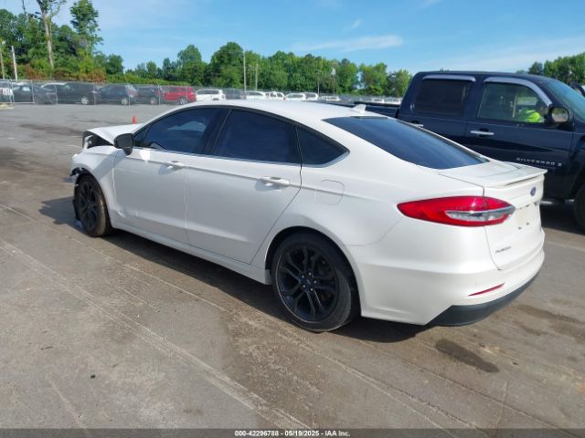2019 FORD FUSION 3FA6P0HD4KR196062 Photo 2