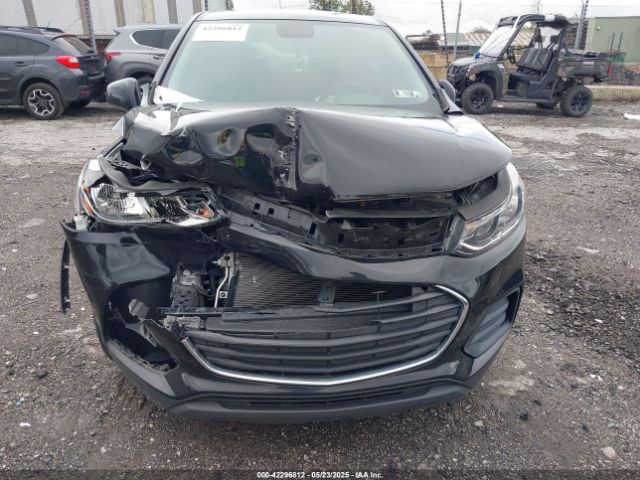 KL7CJNSB0LB055026 Chevrolet Trax Awd Ls