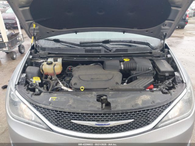 2019 CHRYSLER PACIFICA 2C4RC1FG9KR629550 Photo 9