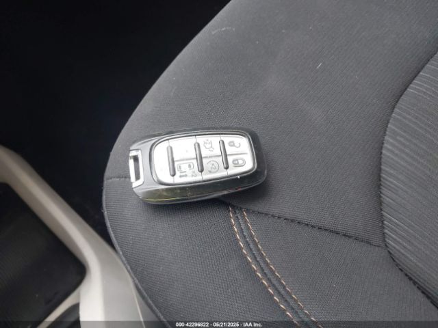 2019 CHRYSLER PACIFICA 2C4RC1FG9KR629550 Photo 10