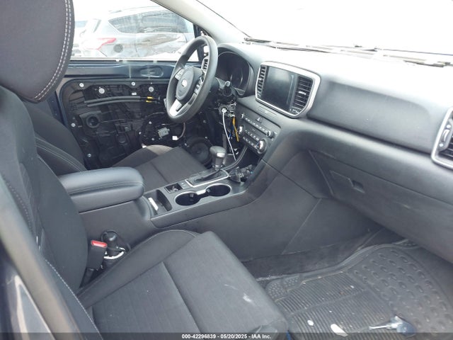 KNDPM3AC1L7723977 KIA Sportage Lx