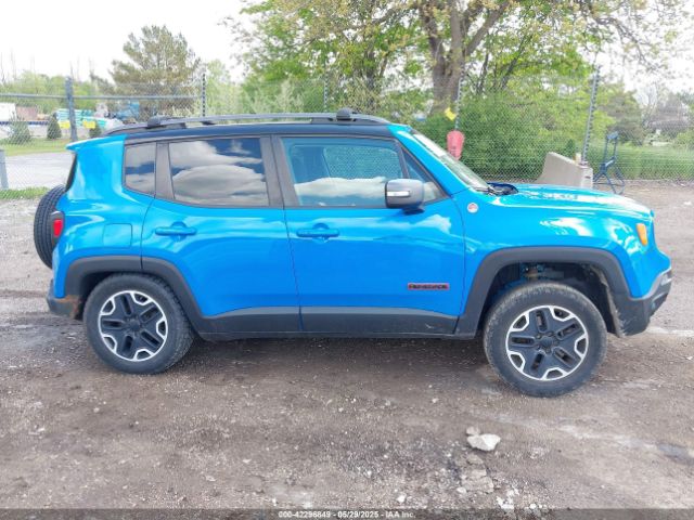 ZACCJBCT0FPB73934 Jeep Renegade Trailhawk