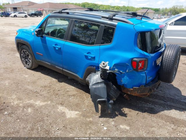 ZACCJBCT0FPB73934 Jeep Renegade Trailhawk