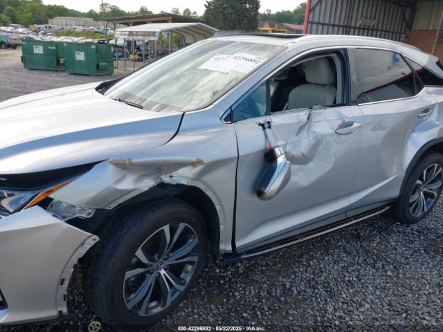 2T2BZMCA3JC137821 Lexus RX 350