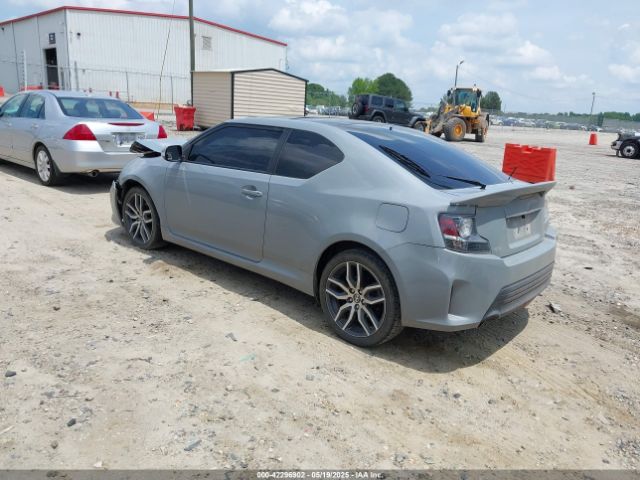 JTKJF5C76GJ018573 Scion TC