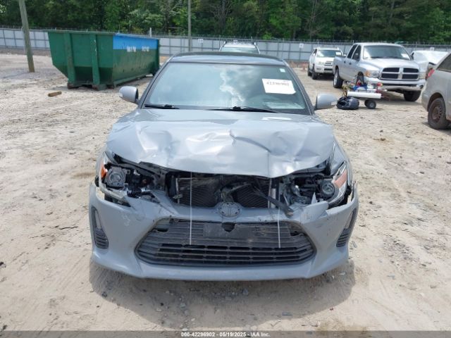 JTKJF5C76GJ018573 Scion TC