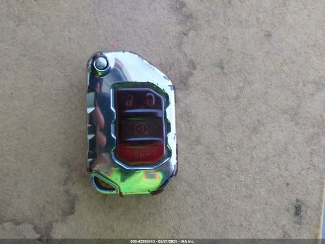 1C4HJXEN2LW109428 Jeep Wrangler Unlimited Sahara