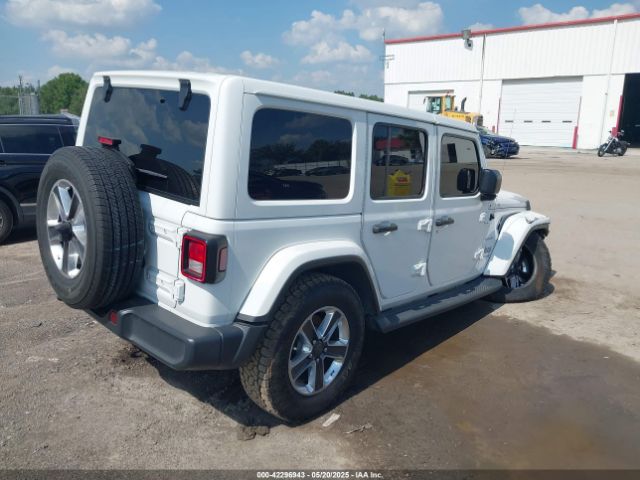 1C4HJXEN2LW109428 Jeep Wrangler Unlimited Sahara