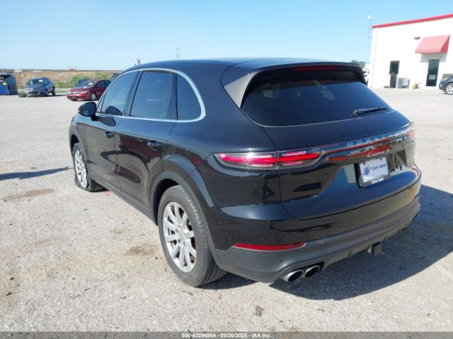 2019 PORSCHE CAYENNE WP1AB2AY6KDA61572 Photo 2