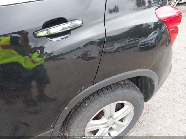 3GNCJPSB4HL185094 Chevrolet Trax Lt