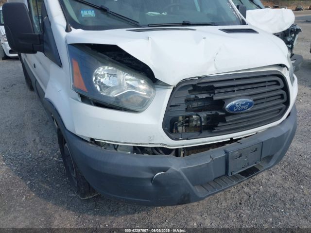 1FTNR2CM4FKA11666 Ford Transit-250
