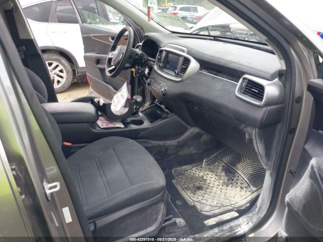 5XYPG4A38KG533060 KIA Sorento 2.4l L