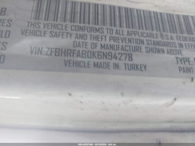 2019 RAM PROMASTER CITY ZFBHRFAB0K6N94278 Photo 8