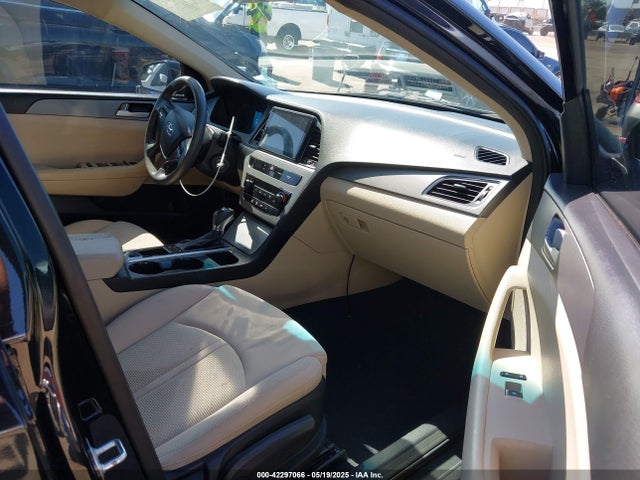 5NPE24AF6FH146781 Hyundai SONATA SE