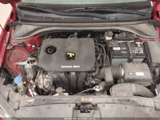 5NPD84LFXHH002824 Hyundai Elantra Limited