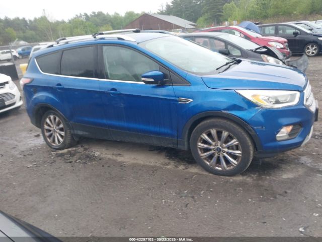 1FMCU9J96HUA44409 Ford Escape Titanium