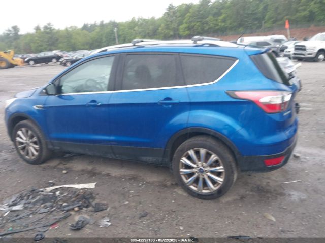 1FMCU9J96HUA44409 Ford Escape Titanium