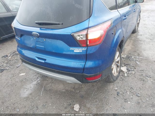 1FMCU9J96HUA44409 Ford Escape Titanium