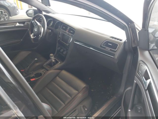 2016 VOLKSWAGEN GOLF GTI 3VW547AU4GM021314 Photo 4