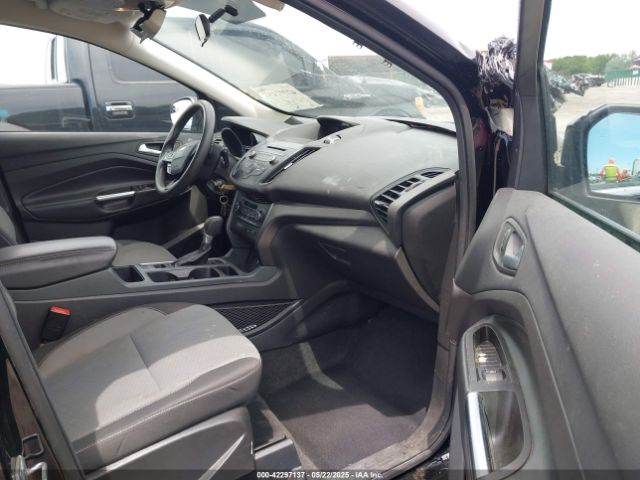1FMCU0G94HUB67886 Ford ESCAPE SE