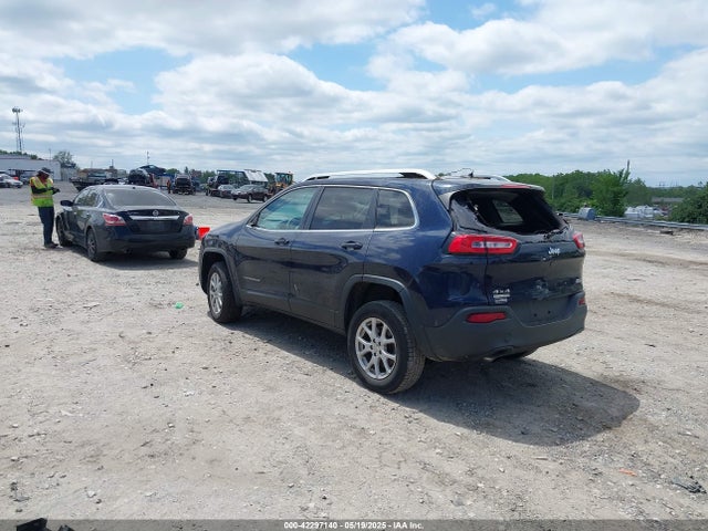 1C4PJMCB8EW120990 Jeep 2014