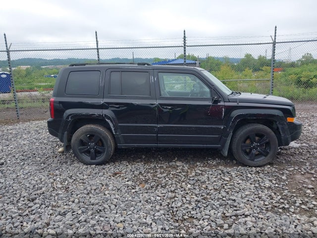 1C4NJRBB9GD804368 Jeep Patriot Sport Se